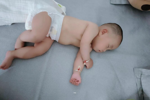 来宾怀孕初期腰特别酸